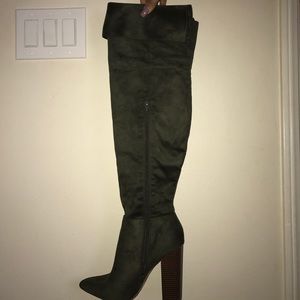Green over the knee chunky heel boot