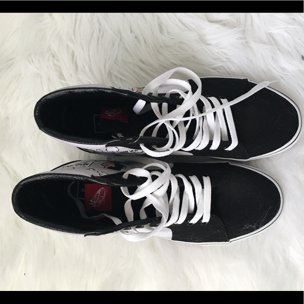 Peanuts Vans