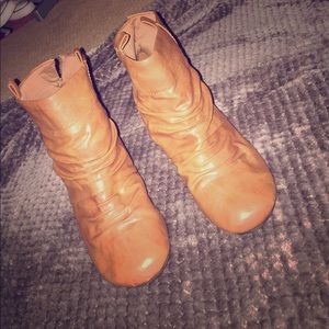 American Eagle Thick Heel