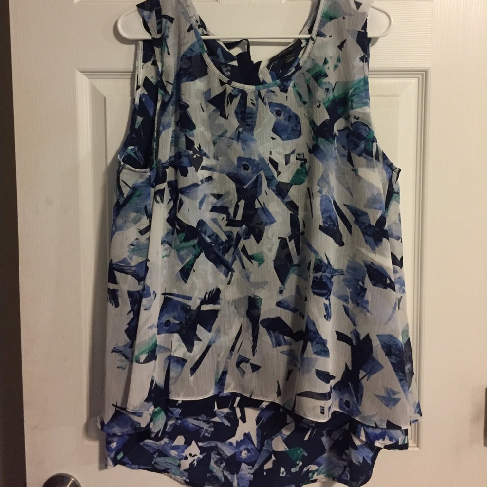 Lovely navy top