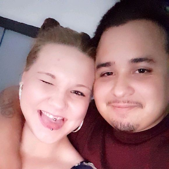 Meet your Posher, Melissa - Picture 1 of 1