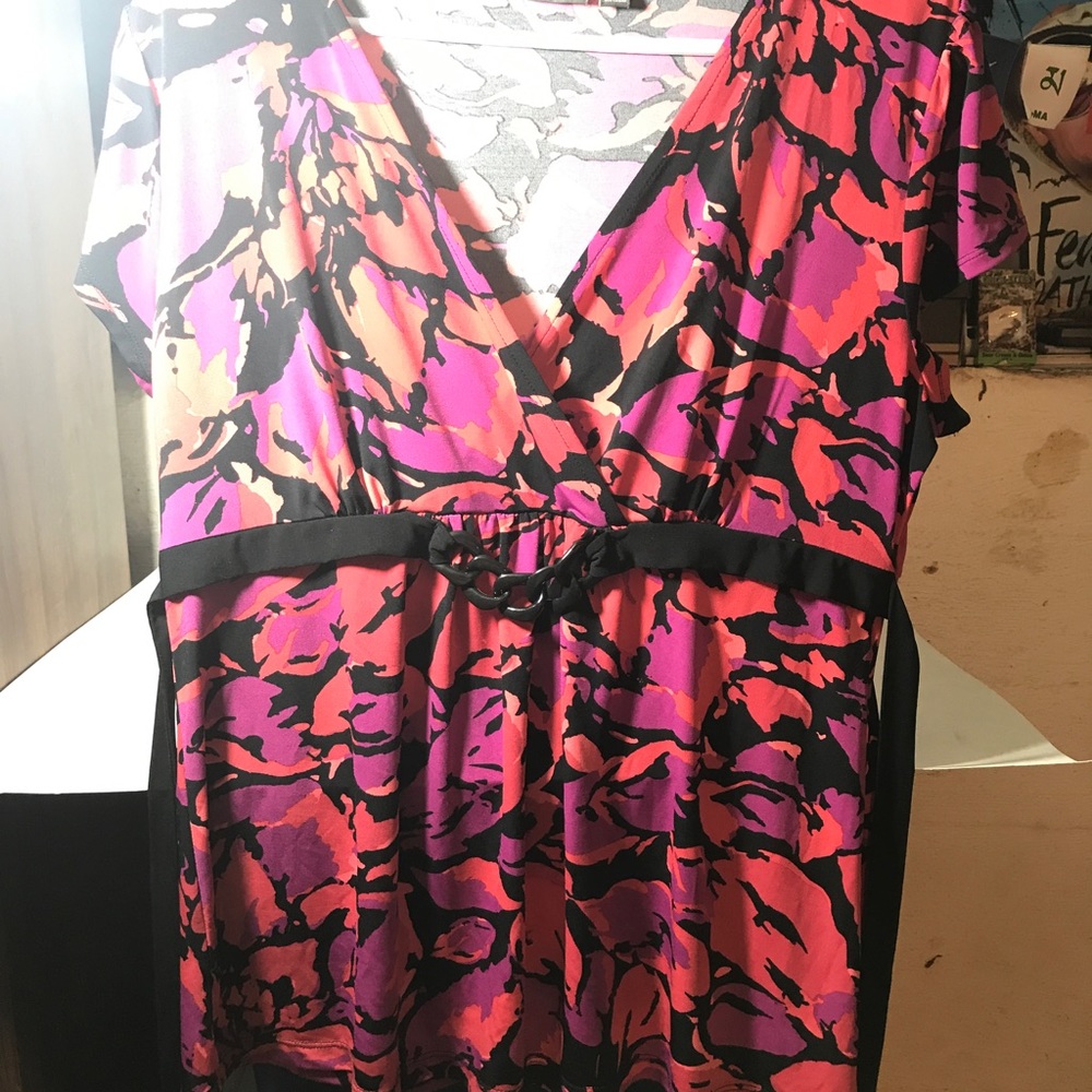 Apt 9 women's silky summer blouse (L)