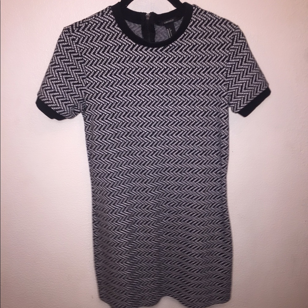 Black and White T Shirt Dress
