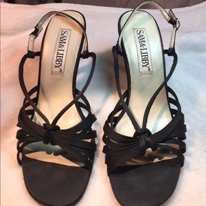 Sam & Libby strappy black heels