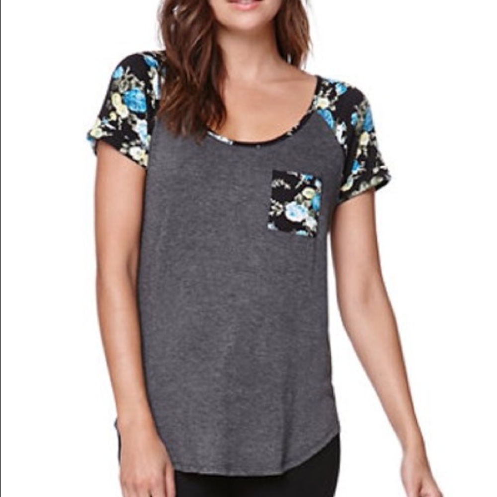 Skater/Surfer Floral Grey Tshirt