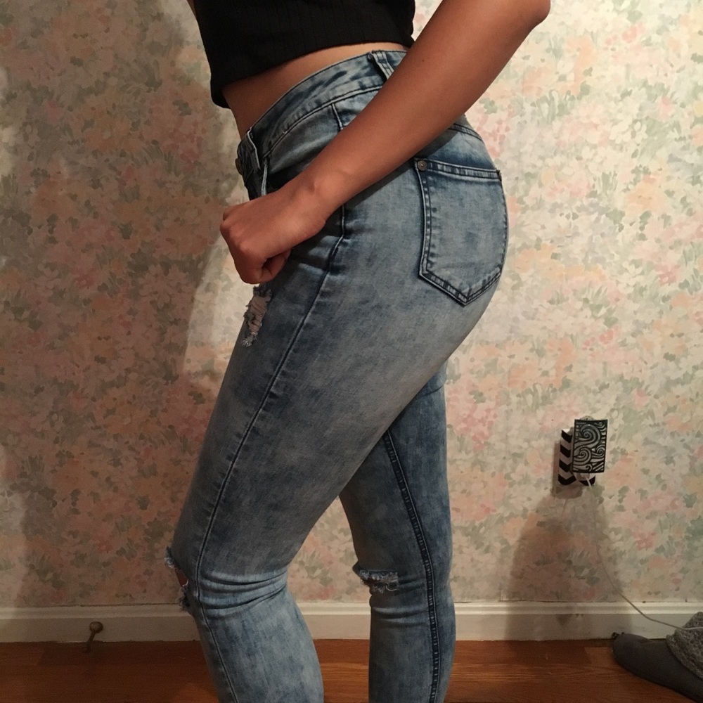 Acid Wash Skinny Jeans