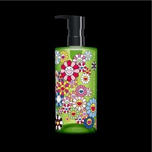 SHU UEMURA MURAKAMI HOLIDAY COLLECTION