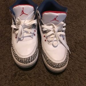 Jordan Retros 3