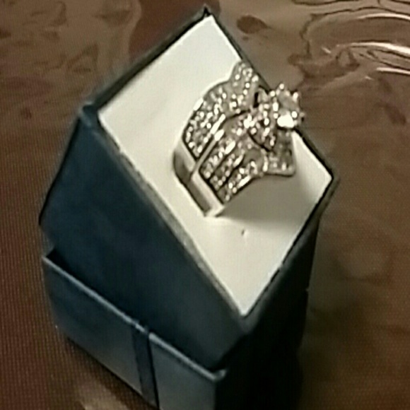 2 pc Wedding set. Quality, New - Picture 3 of 6