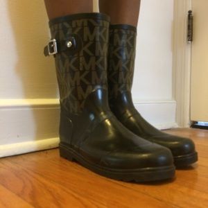 Michael Kors Rainboots
