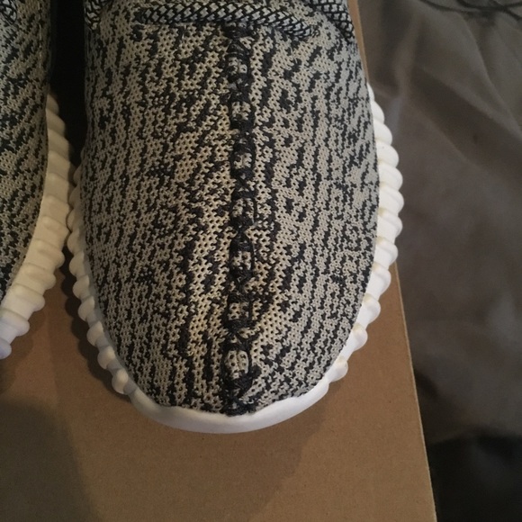Turtle dove yeezys - Picture 2 of 6
