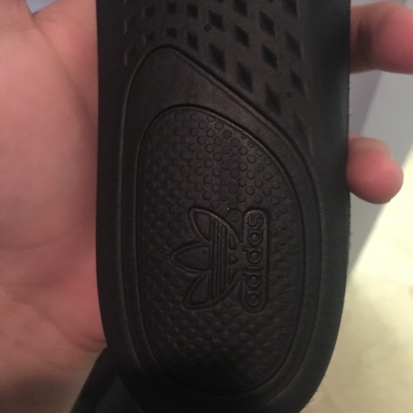 Turtle dove yeezys - Picture 4 of 6