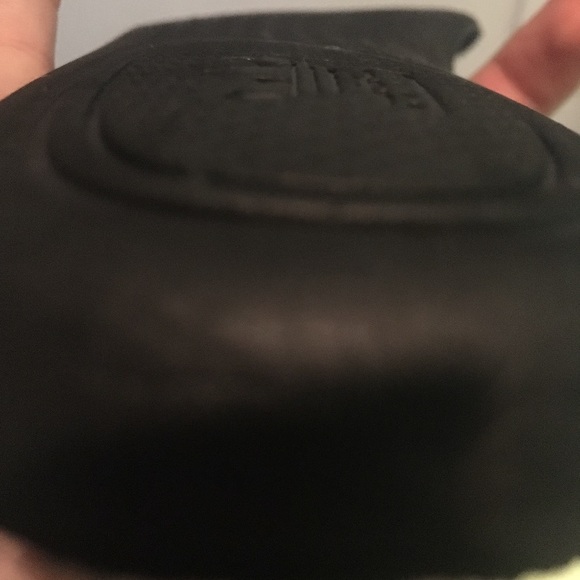 Turtle dove yeezys - Picture 5 of 6