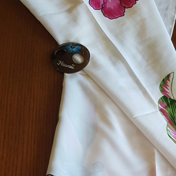 Sarong - Picture 5 of 5