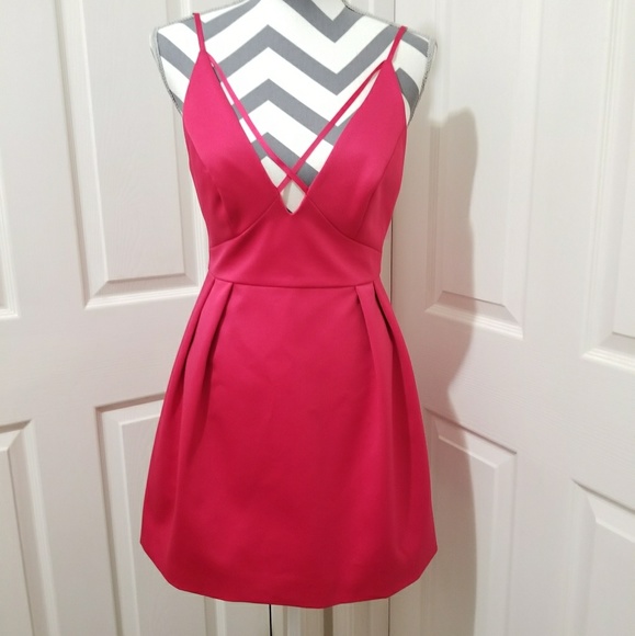 Topshop Dresses & Skirts - NWT* Stunning Holiday Satin V Line Plunge Dress*