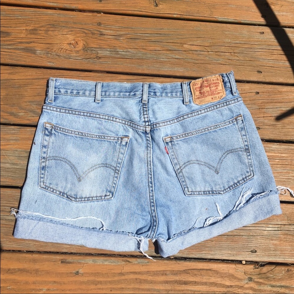 Levi's High-Waisted shorts
