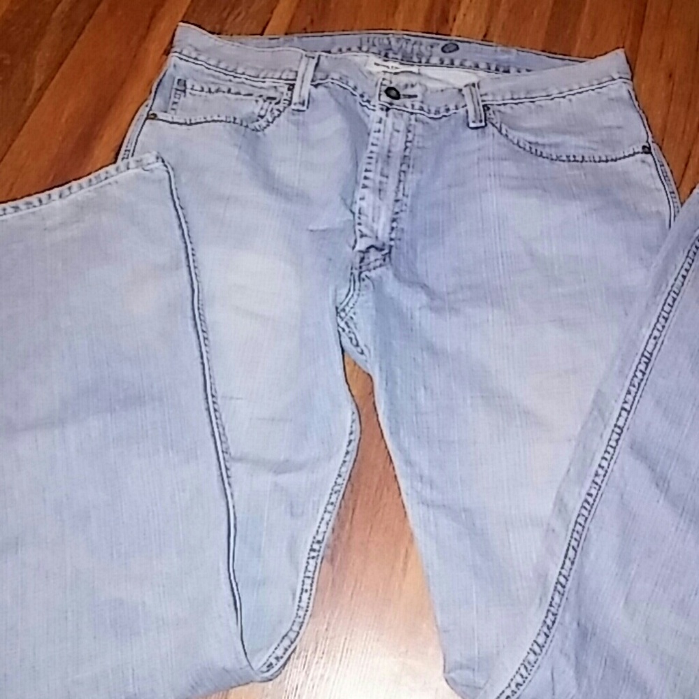 Jeans