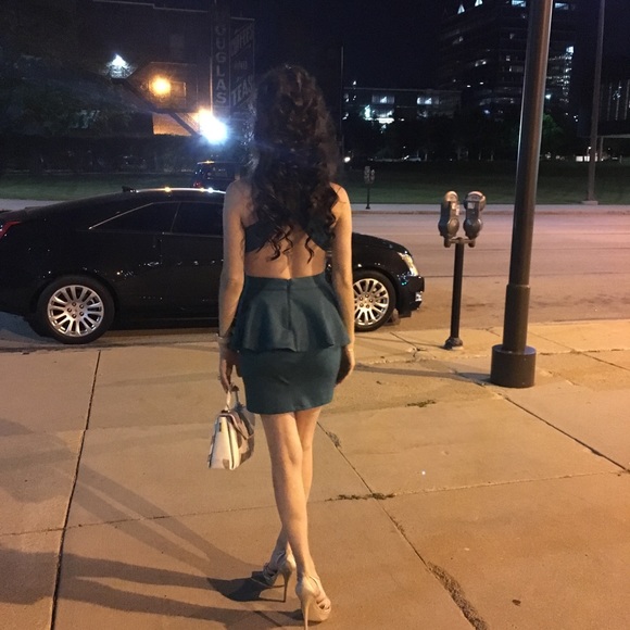 Green Asos dress - Picture 3 of 7