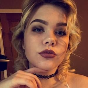 Meet your Posher, Alison