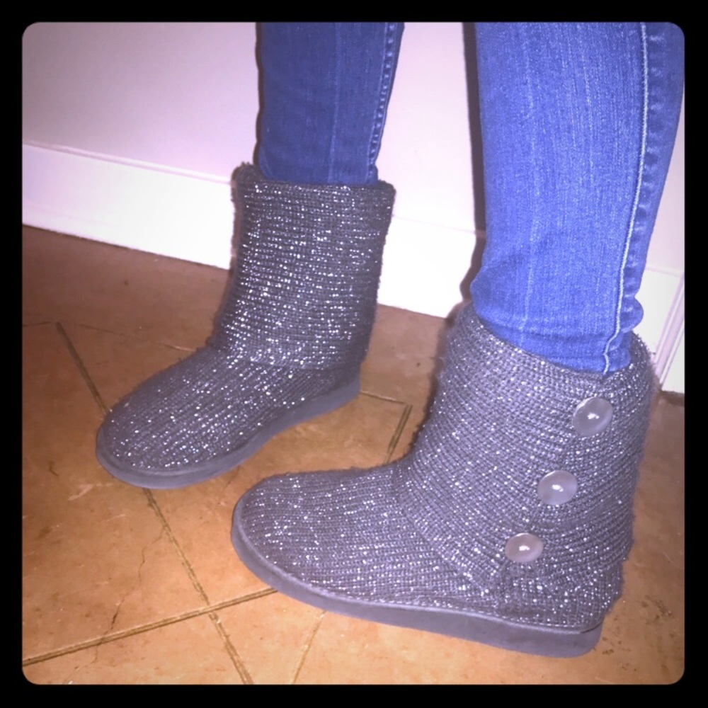 Silver and gray knit boots
