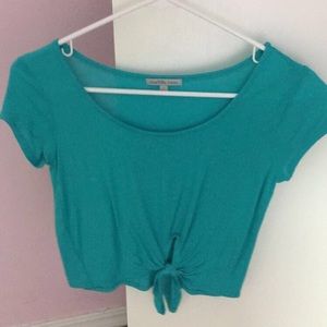 crop top