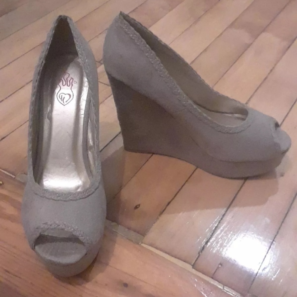 Women's Open-Toe Wedge Heels