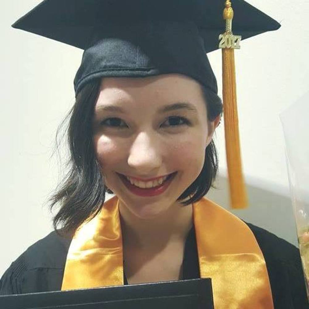 Meet your Posher, Hannah