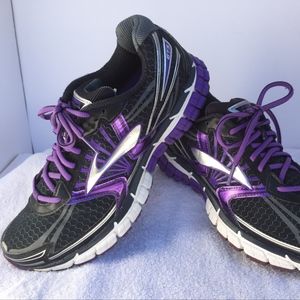 Brooks WOMEN"S ADRENALINE GTS 14 BLK/PURPLE