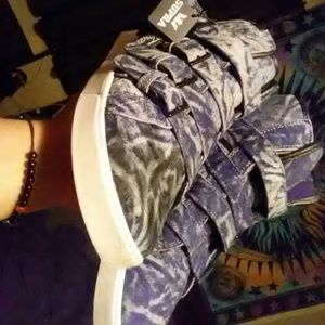 Supra Shoes