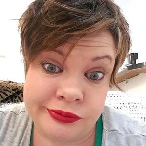 Meet your Posher, Tiara