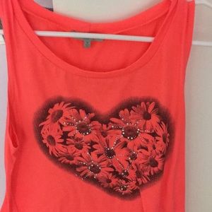 cropped tank top