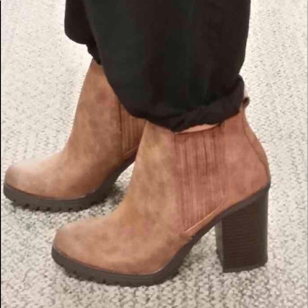 Brown ankle boots