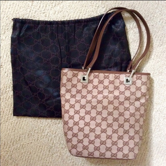 SOLD locally  monogram signature tote. - Picture 4 of 7