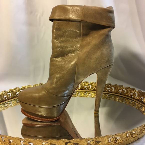 Dolce Vita Shoes - Tan/Taupe Suede Real Leather Ankle Booties