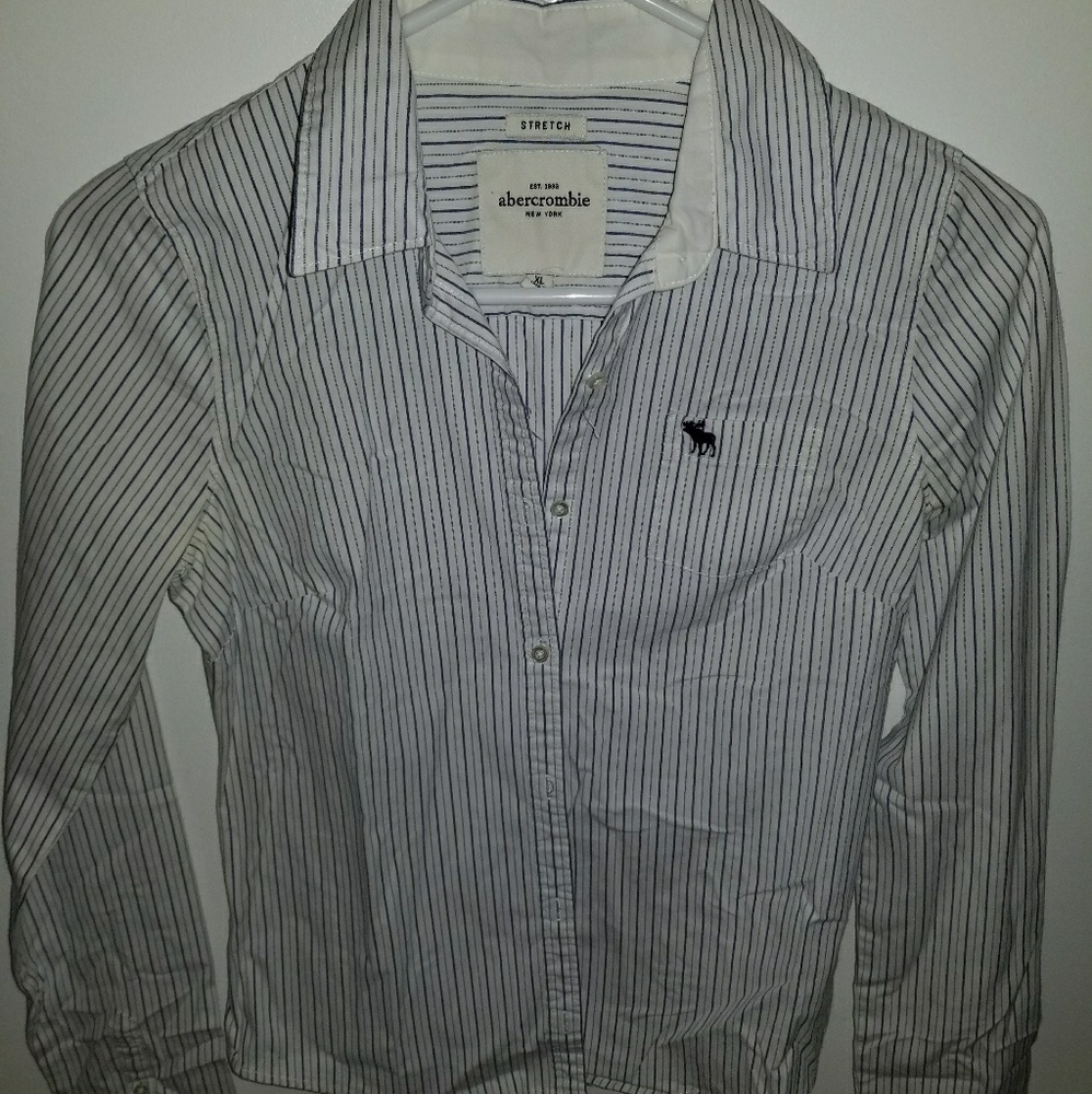 Long sleeve button down shirt