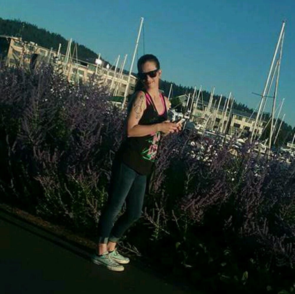 Meet your Posher, Jennifer