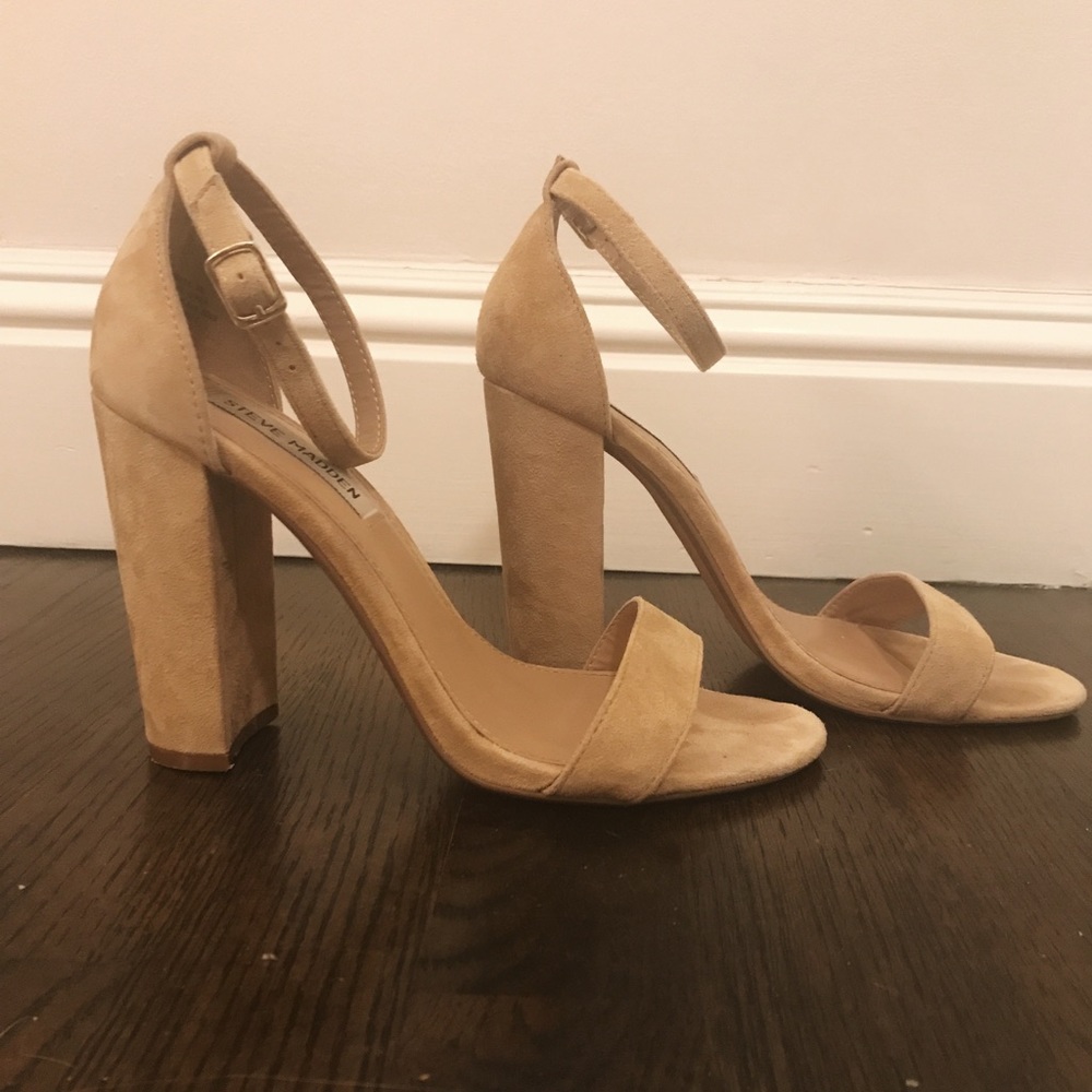 Steve Madden nude suede heels