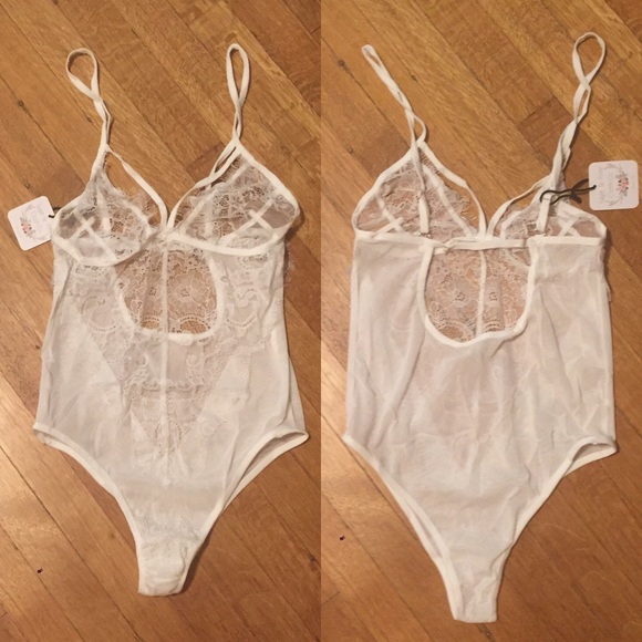 NWT Lace Honeycomb Bodysuit Lingerie White Strappy - Picture 4 of 6