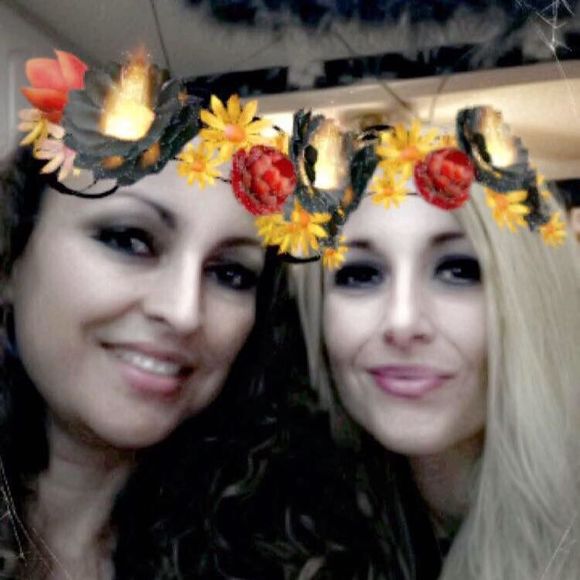 Meet your Posher, Andreana - Picture 1 of 1