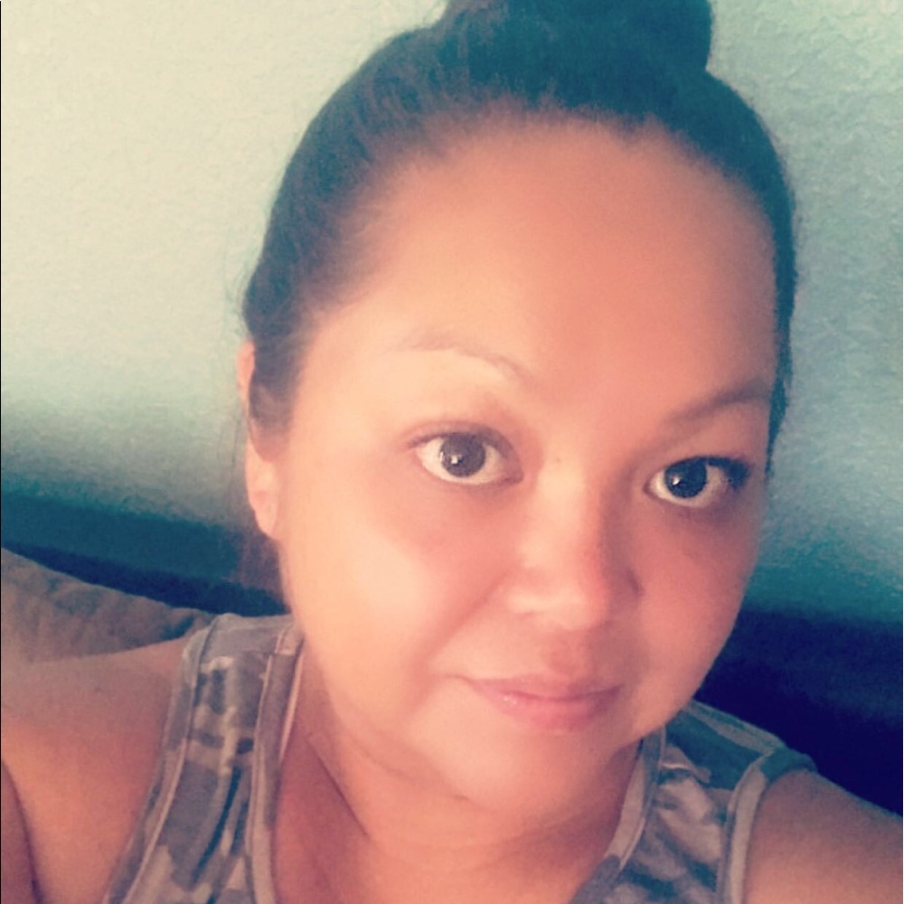 Meet your Posher, Leanne