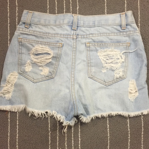 *SOLD* John Galt by Brandy Melville Jean Shorts - Picture 2 of 3