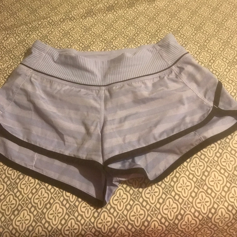 Lululemon  athelica  shorts