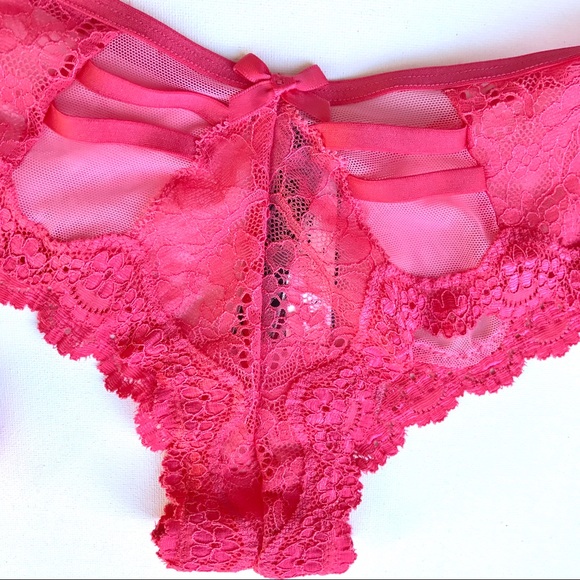 ❤️ SALE ❤️ New VS pink Cheeky panties - Picture 4 of 5