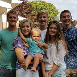 Meet your Posher, Anne