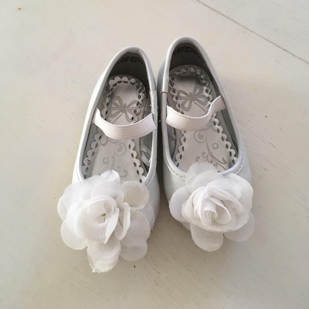 Girls White Ballet Flats