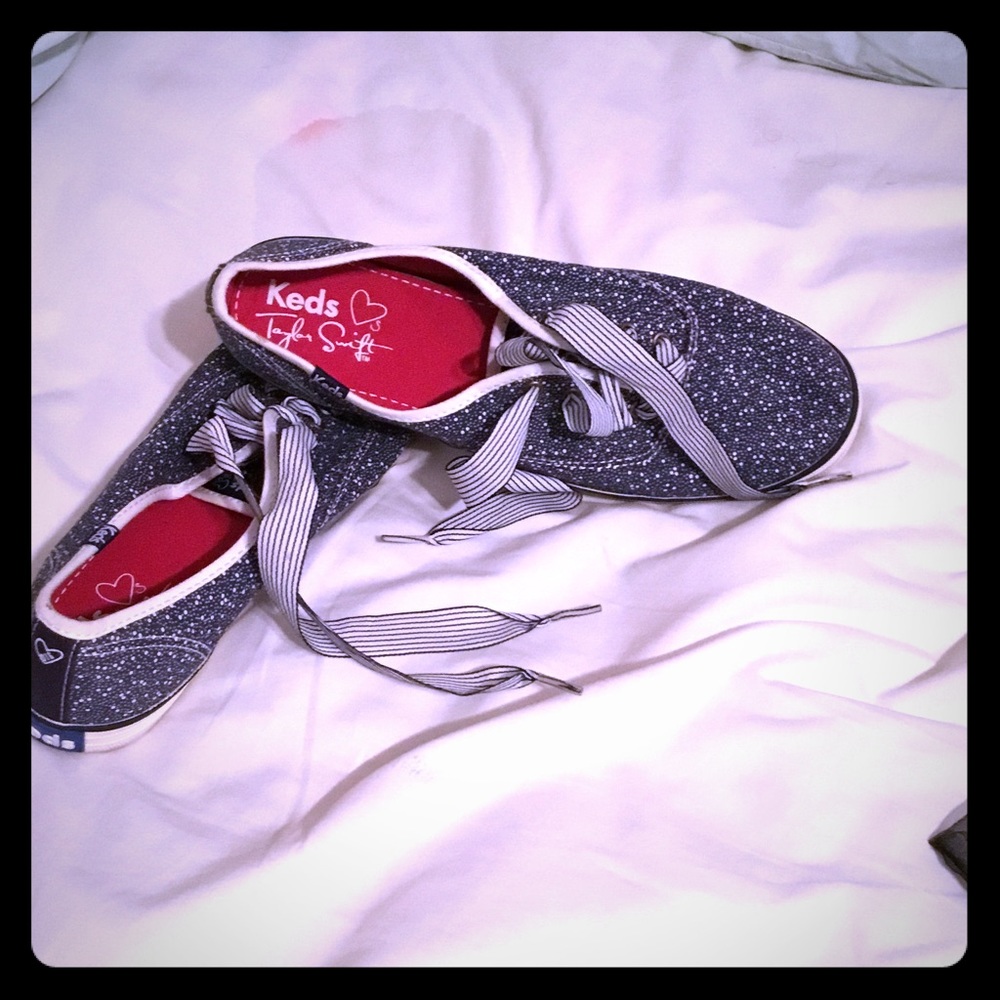Taylor Swift KEDS