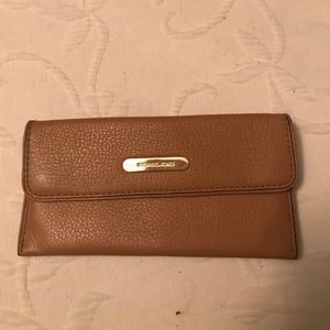 MK wallet