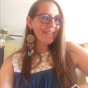 Meet your Posher, Angie