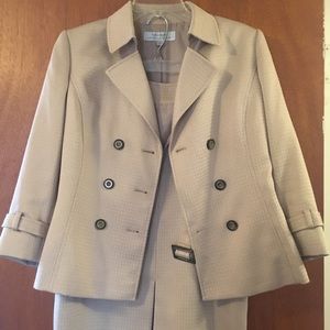 Tahari two-piece suit