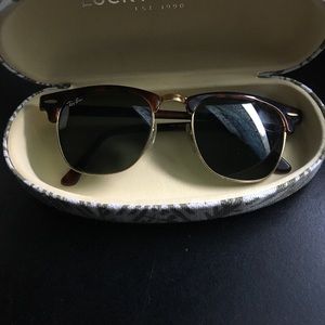 Ray-Ban Clubmaster classic sunglasses